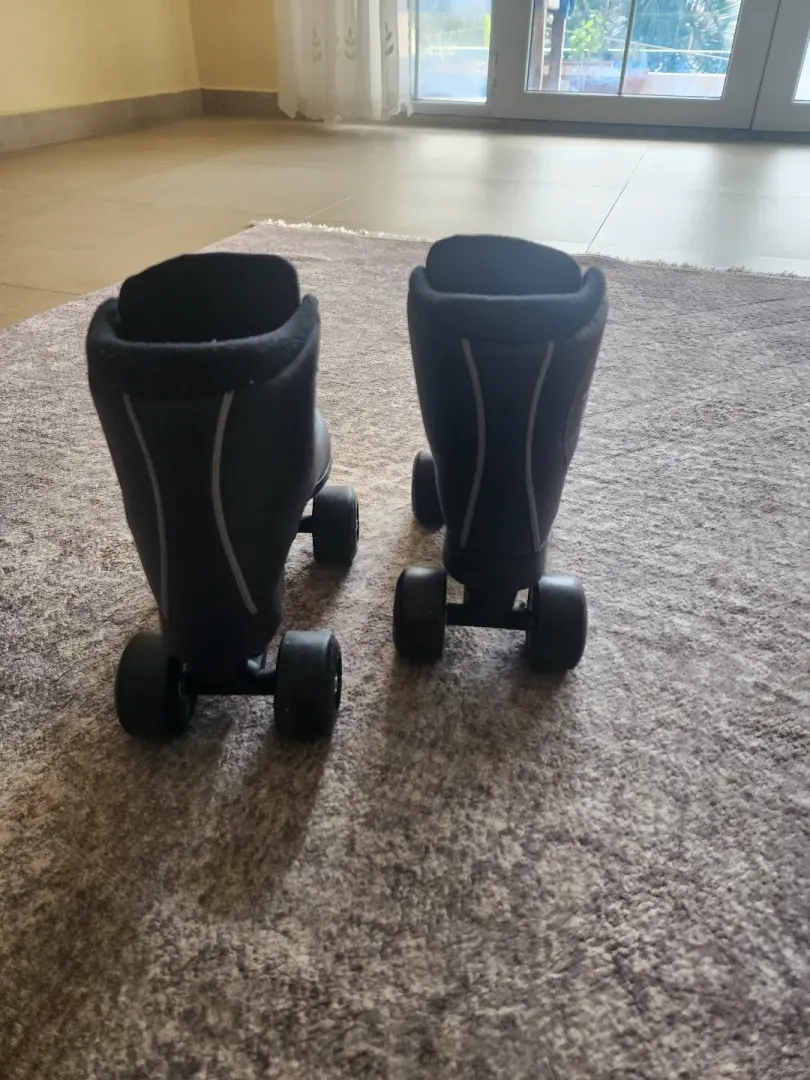 Roller Derby Roller Star 600 Quad Skates (Size 39)