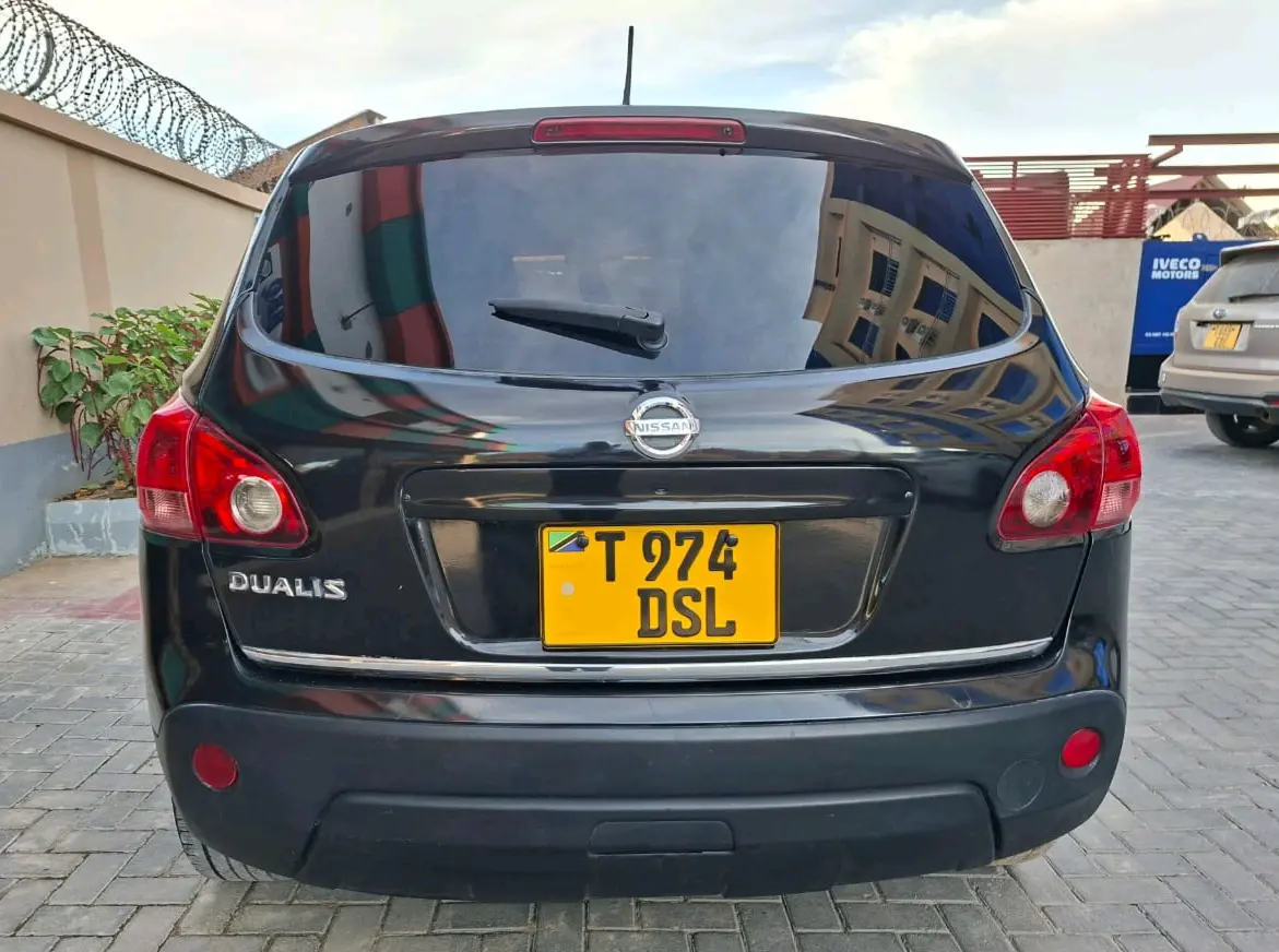Nissan Dualis (Black) thumbnail 6