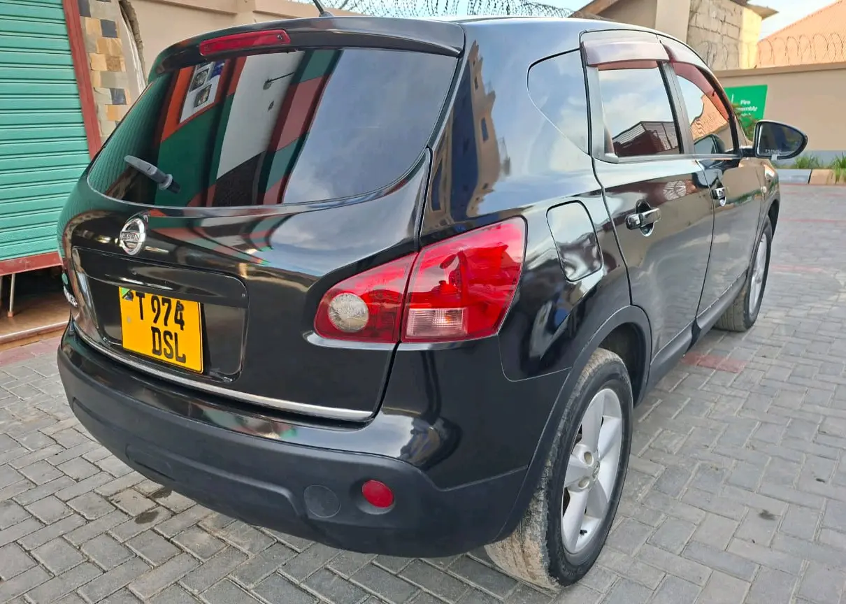Nissan Dualis (Black) thumbnail 8