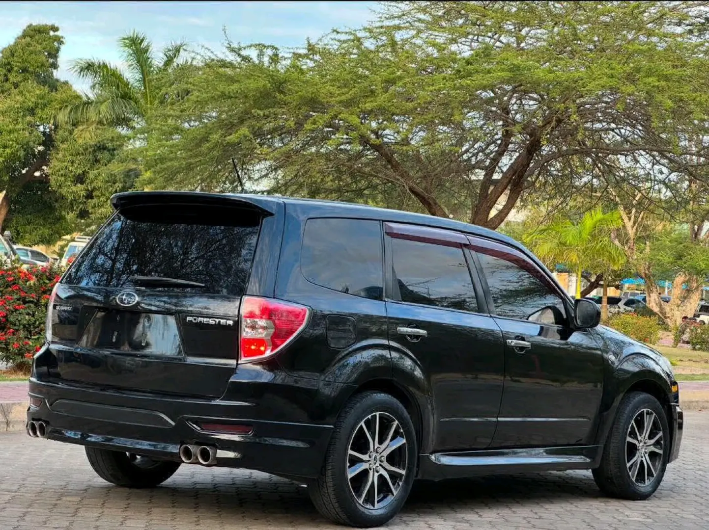 Subaru Forester ECD 2010 Automatic thumbnail 2
