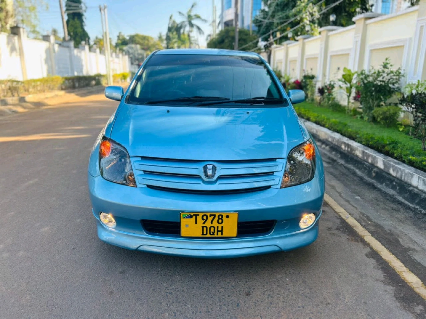 Toyota Ist Blue 2006 Model thumbnail 8