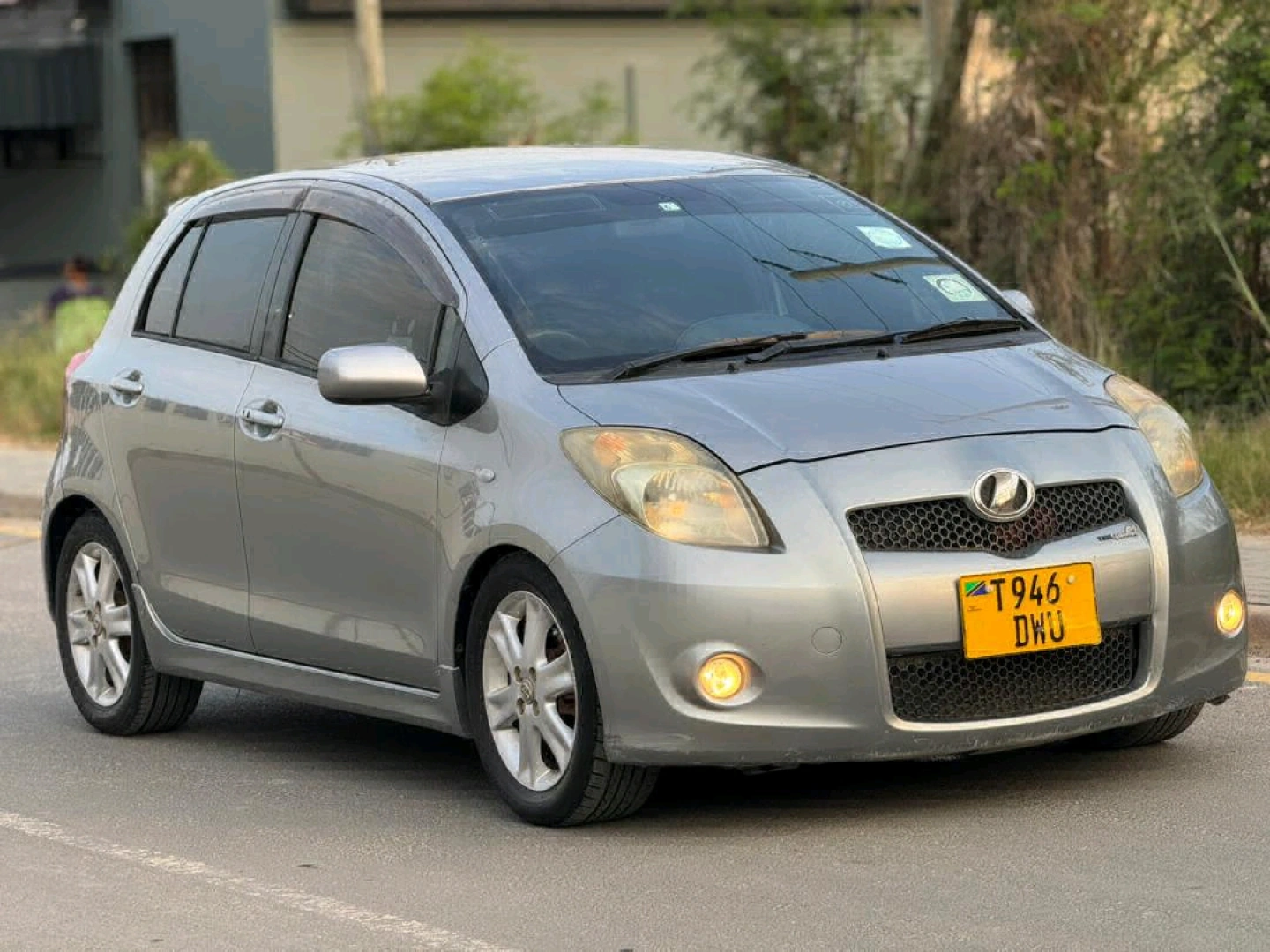 Toyota Vitz 2004 RS - 1490cc thumbnail 5