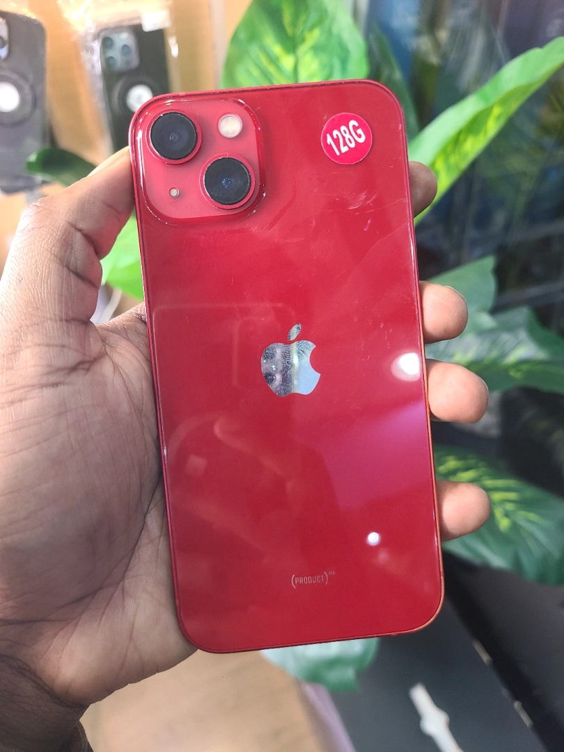 Apple iPhone 13 128GB Red (Clean Offer)