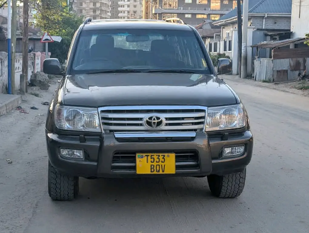 Toyota Land Cruiser VX 2001