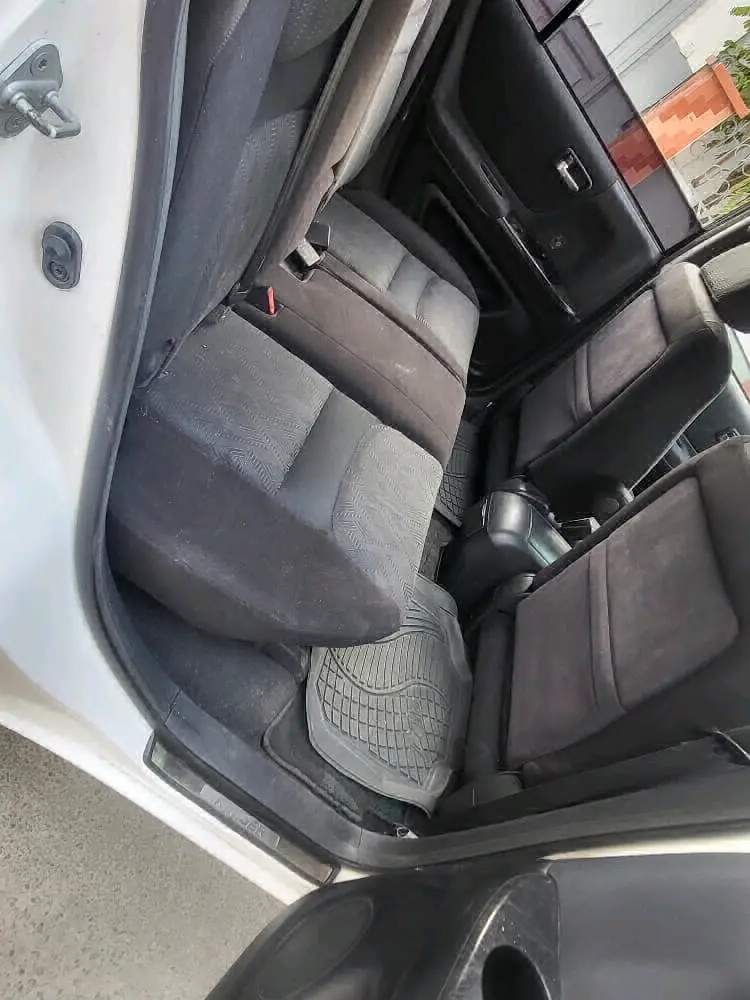 Toyota Kluger 2002, 2360 CC, White thumbnail 8