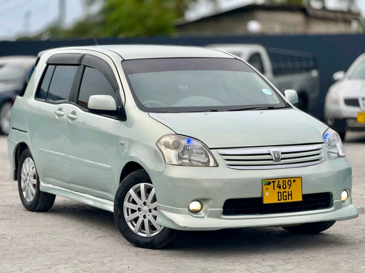 Toyota Raum Mpya New