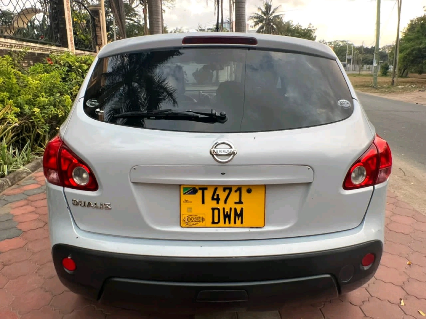 Nissan Dualis (Qashqai) SUV 2007 thumbnail 5