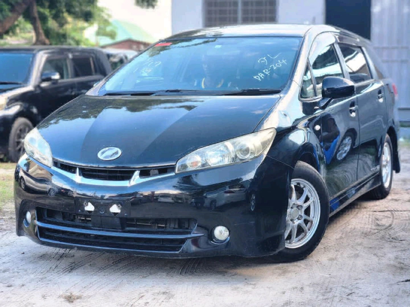 Toyota Wish 2009 New Model - 1790CC thumbnail 2