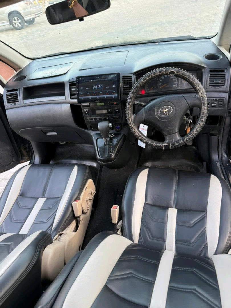 Black Toyota Spacio Full AC Music System thumbnail 7