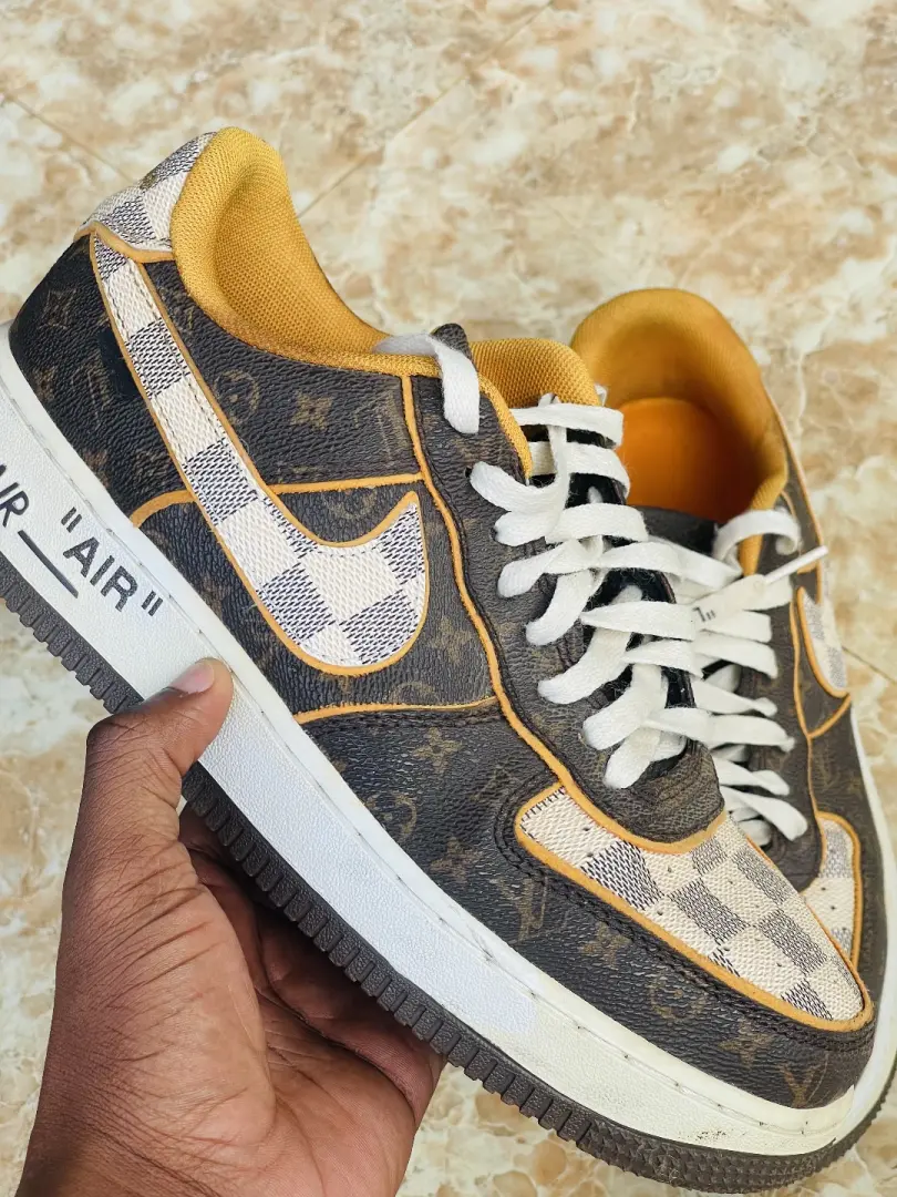 Nike Air Force 1 LV Pattern Sneakers