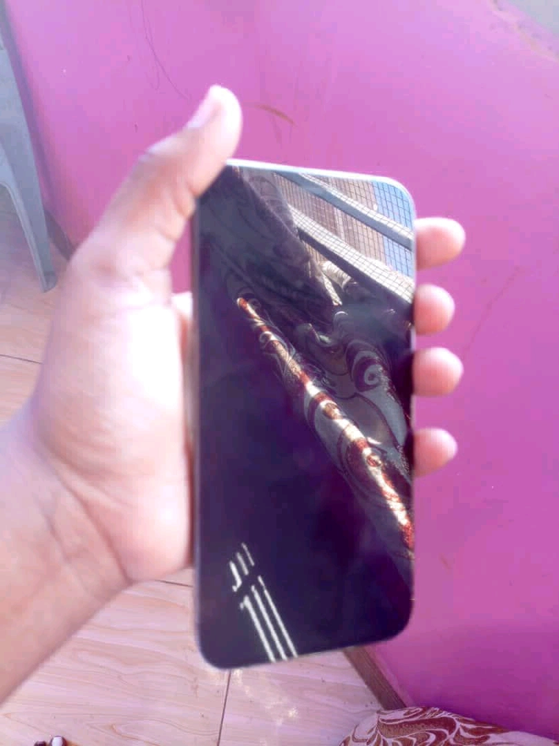 IPhone 12 Pro 256GB Graphite thumbnail 3