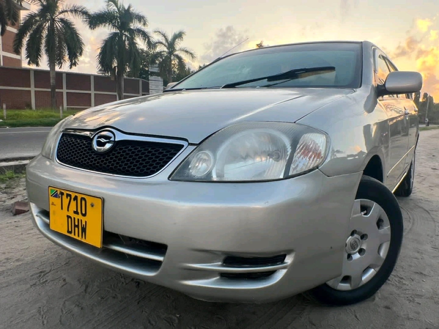 Toyota Corolla Sedan 2002 thumbnail 2