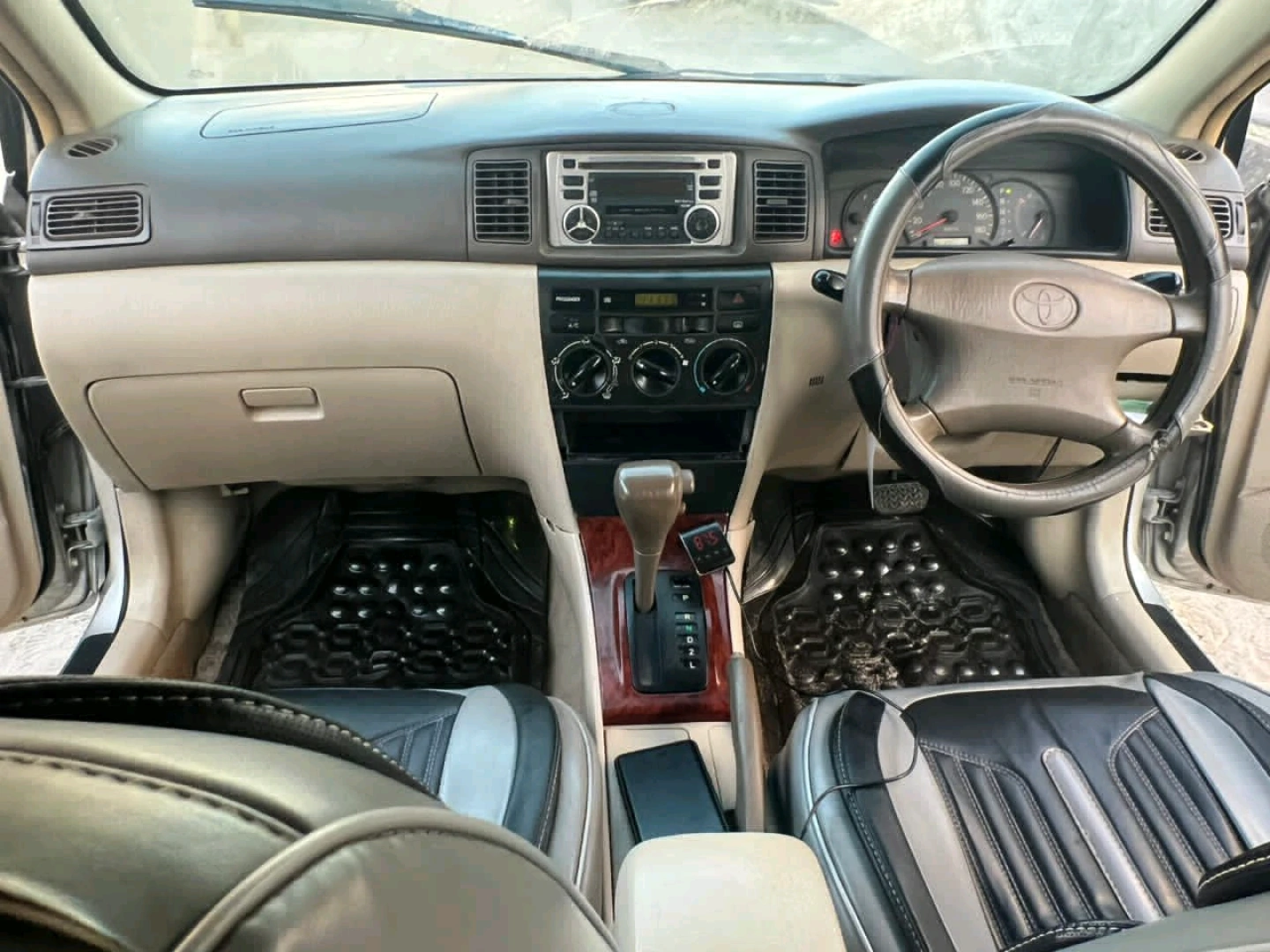 Toyota Corolla Sedan 2002 thumbnail 6