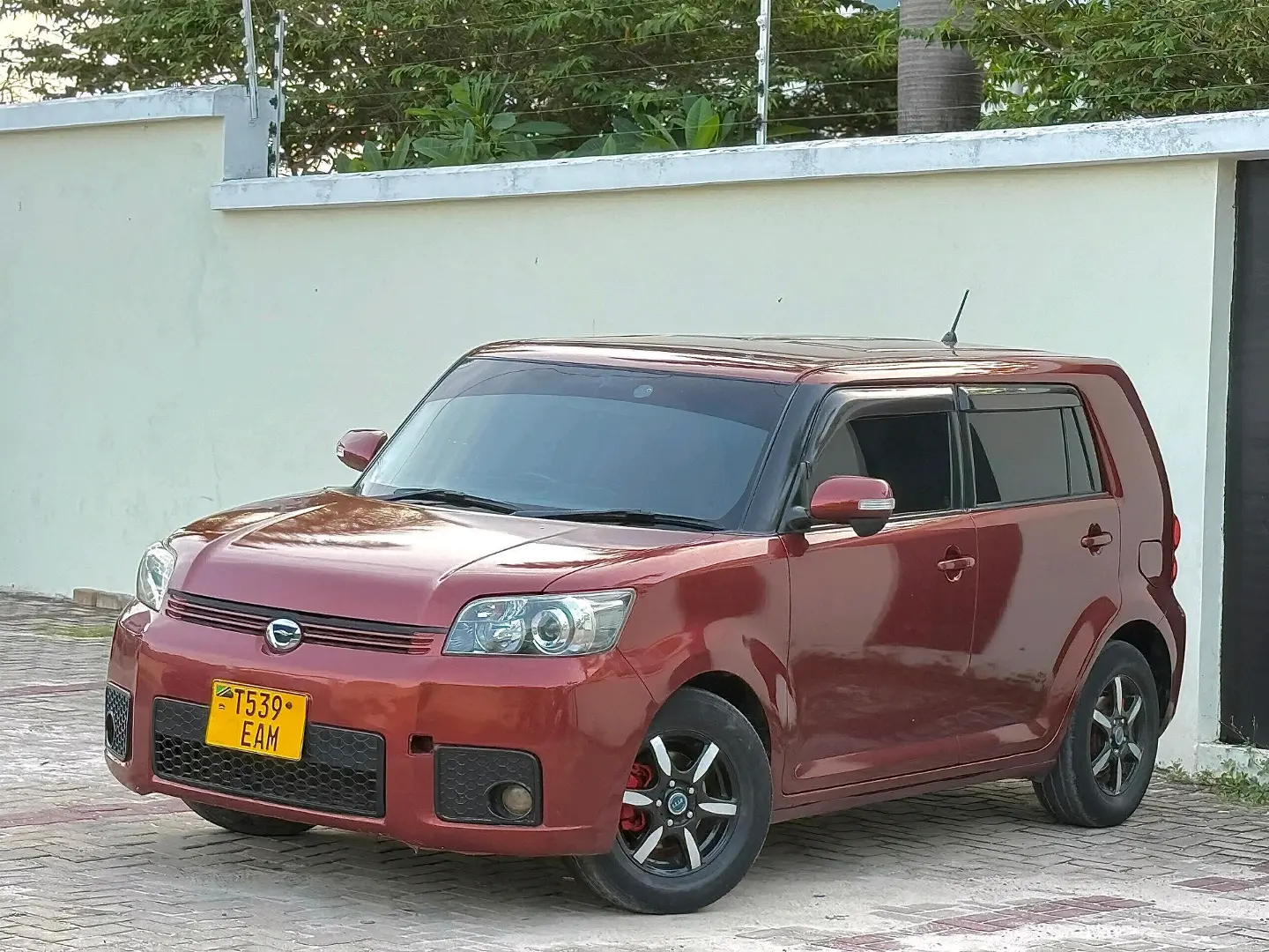 Toyota Rummion 2009, Red thumbnail 6