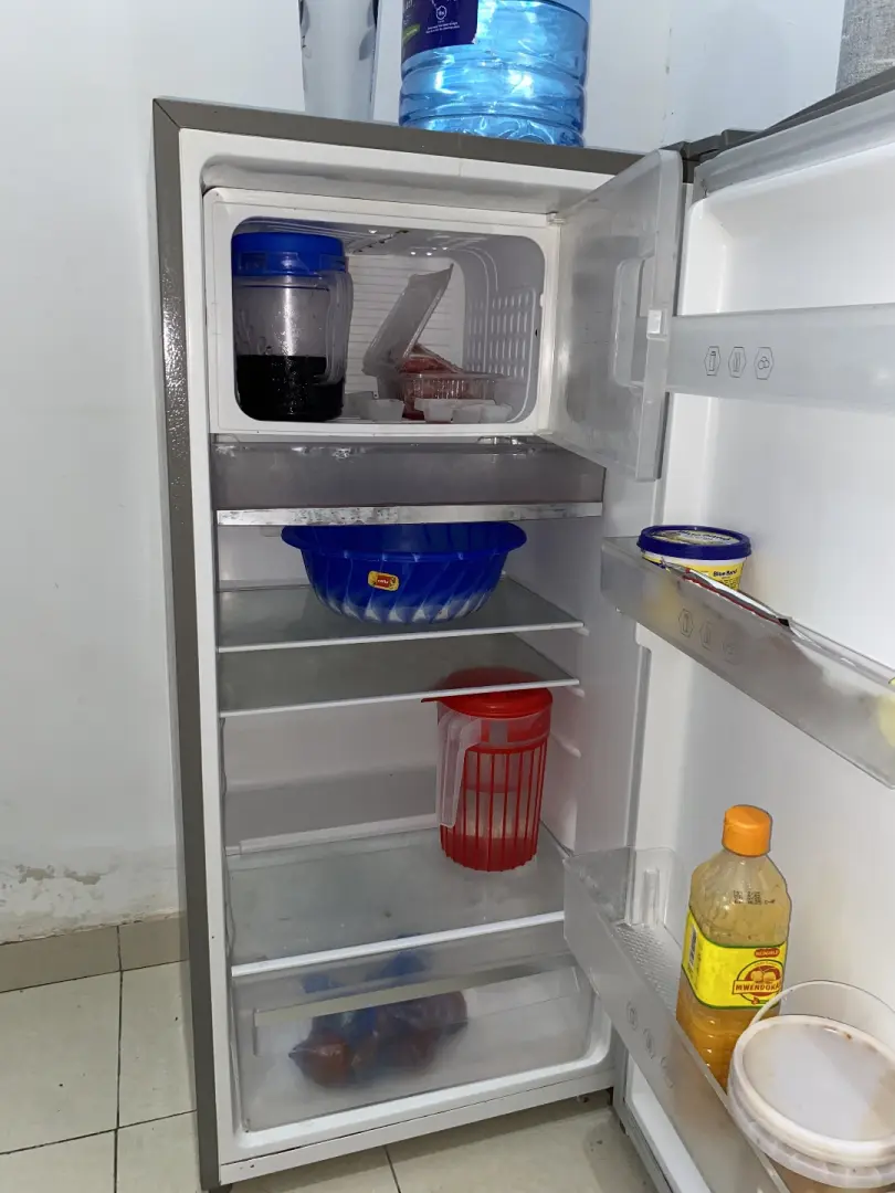 Mr. UK Single Door Refrigerator thumbnail 3
