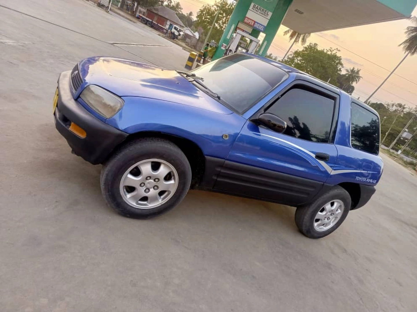 Toyota RAV4 Blue 2-Door (Engine 3S, 1990cc) DSM thumbnail 3
