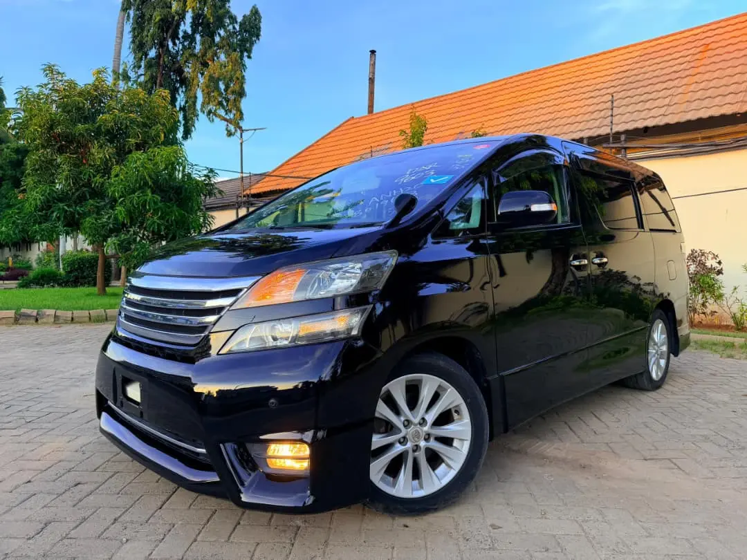 Toyota Vellfire 2010 Full Option thumbnail 6
