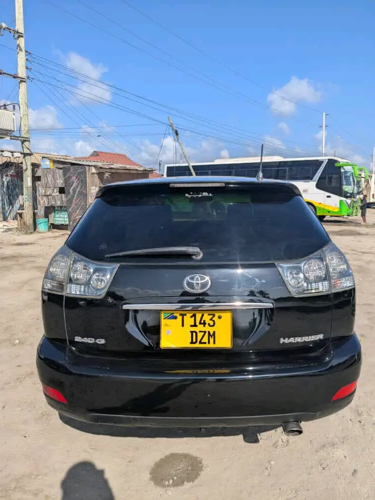 Toyota Harrier 2007 Black (DZM Reg) thumbnail 2