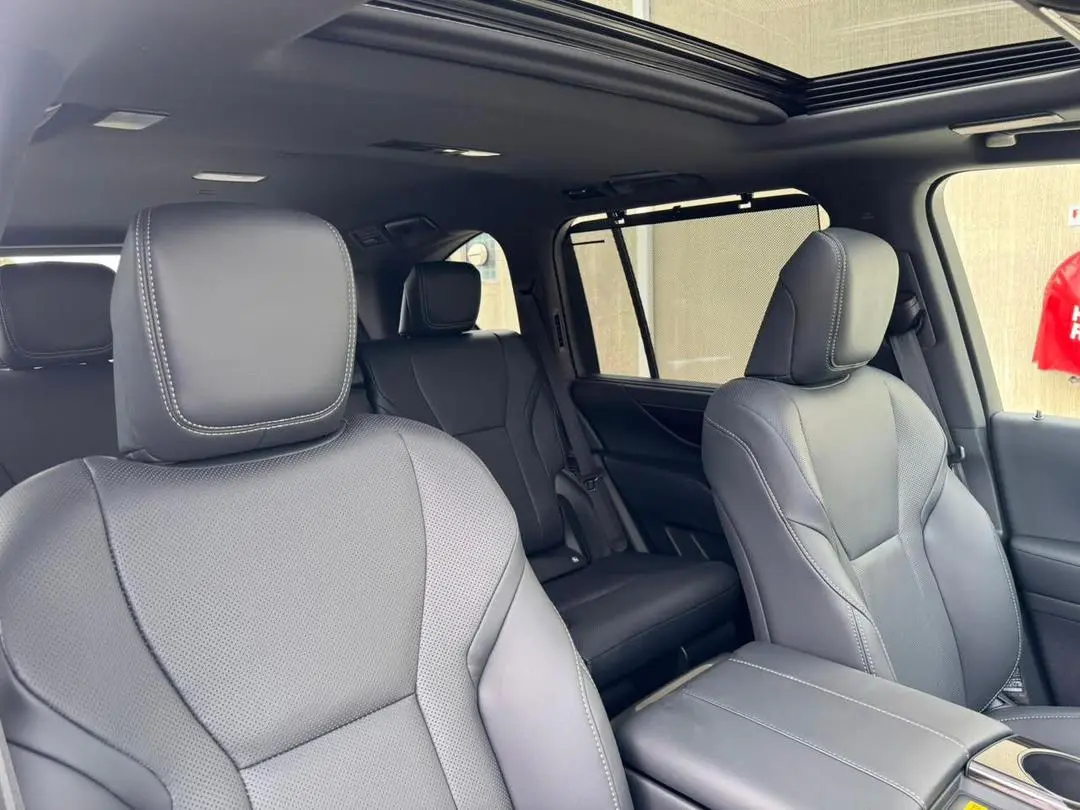 Lexus LX 500d 2026 thumbnail 5