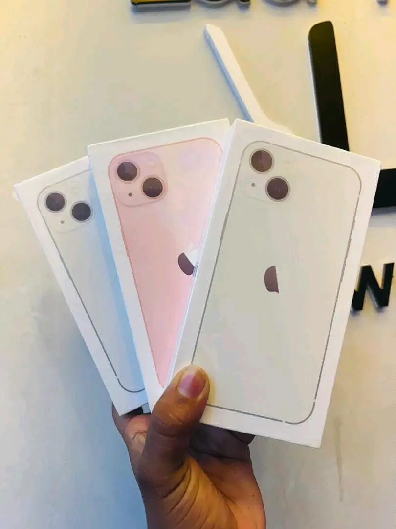 IPhone 13 128GB Full Box