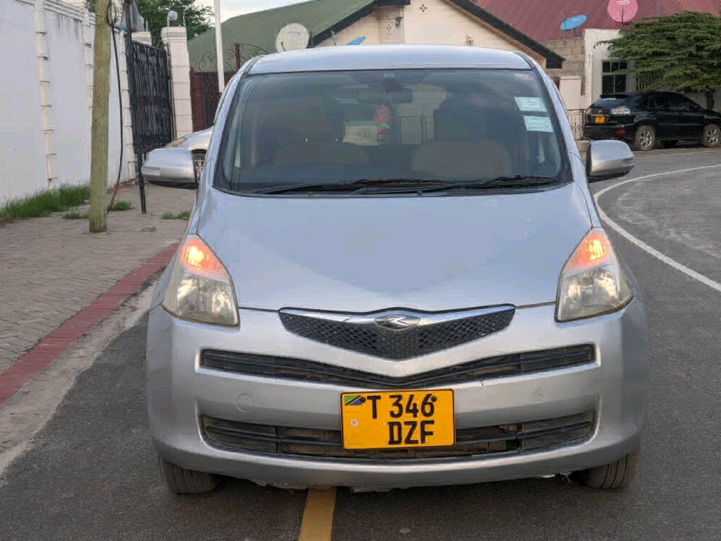 Toyota Ractis 2005 Silver Full AC