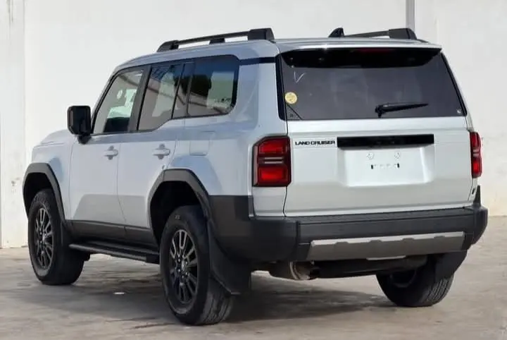 Toyota Land Cruiser Prado 2024 TJR-250 thumbnail 5
