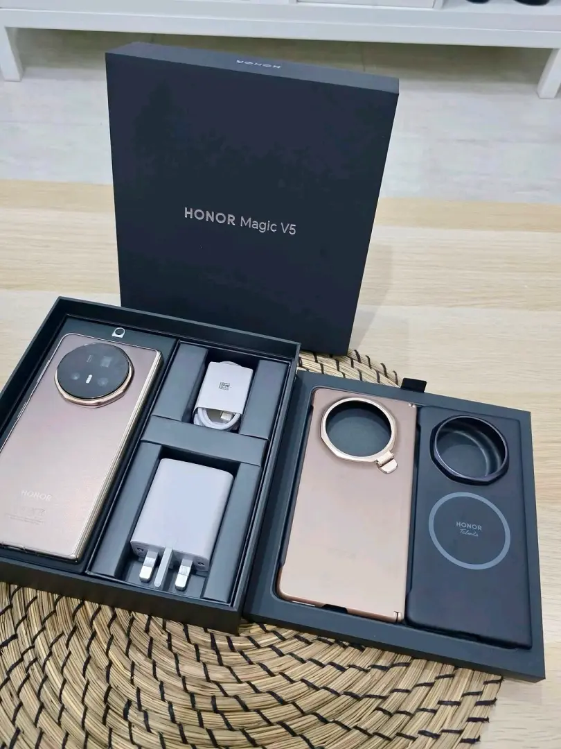 Honor Magic V5 Smartphone 512GB/12GB thumbnail 4