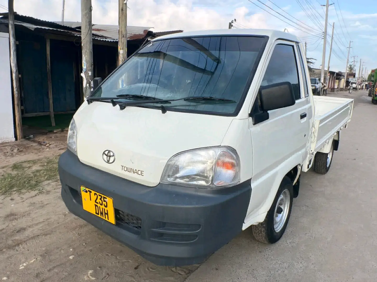 Toyota Town Ace Van 2004 thumbnail 2