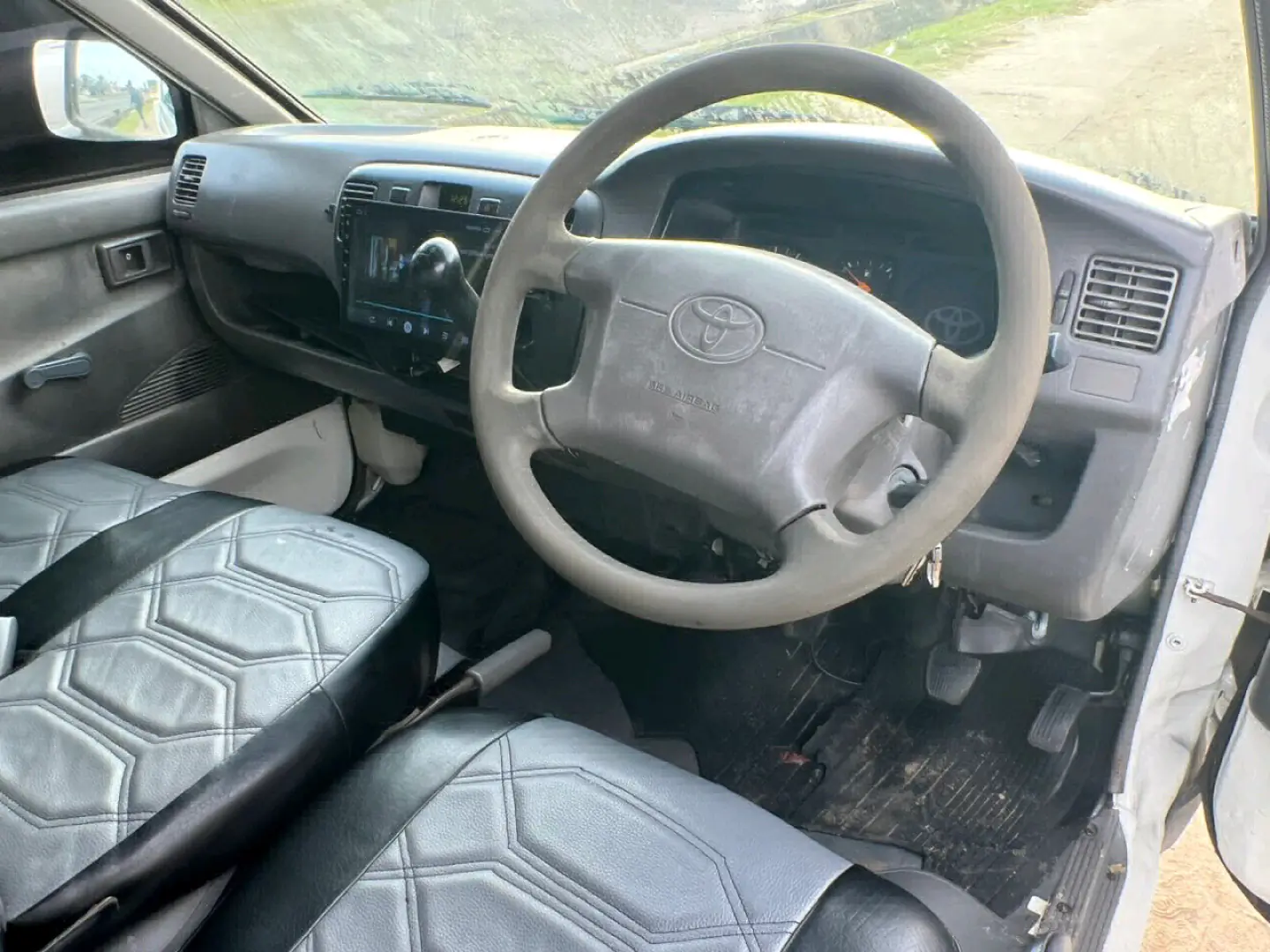 Toyota Town Ace Van 2004 thumbnail 7