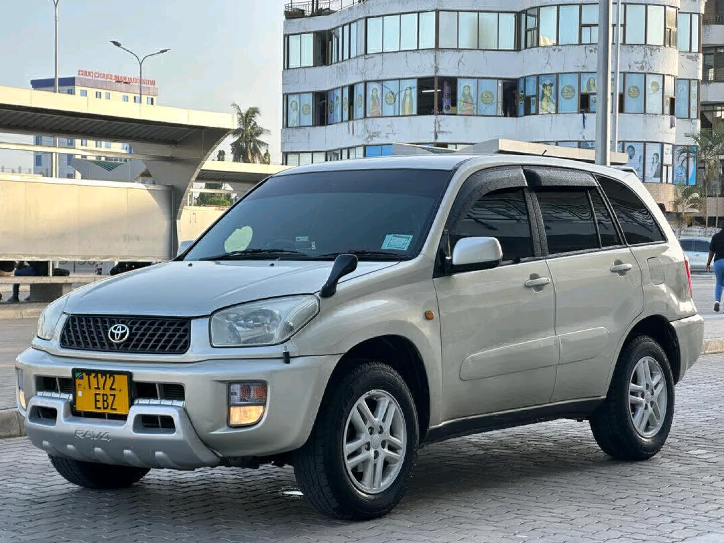 Toyota RAV4 J 2003 - Excellent Condition thumbnail 3