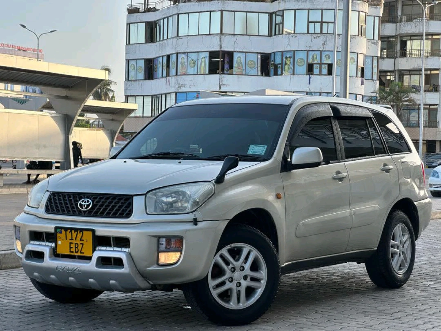 Toyota RAV4 J 2003 - Excellent Condition thumbnail 4