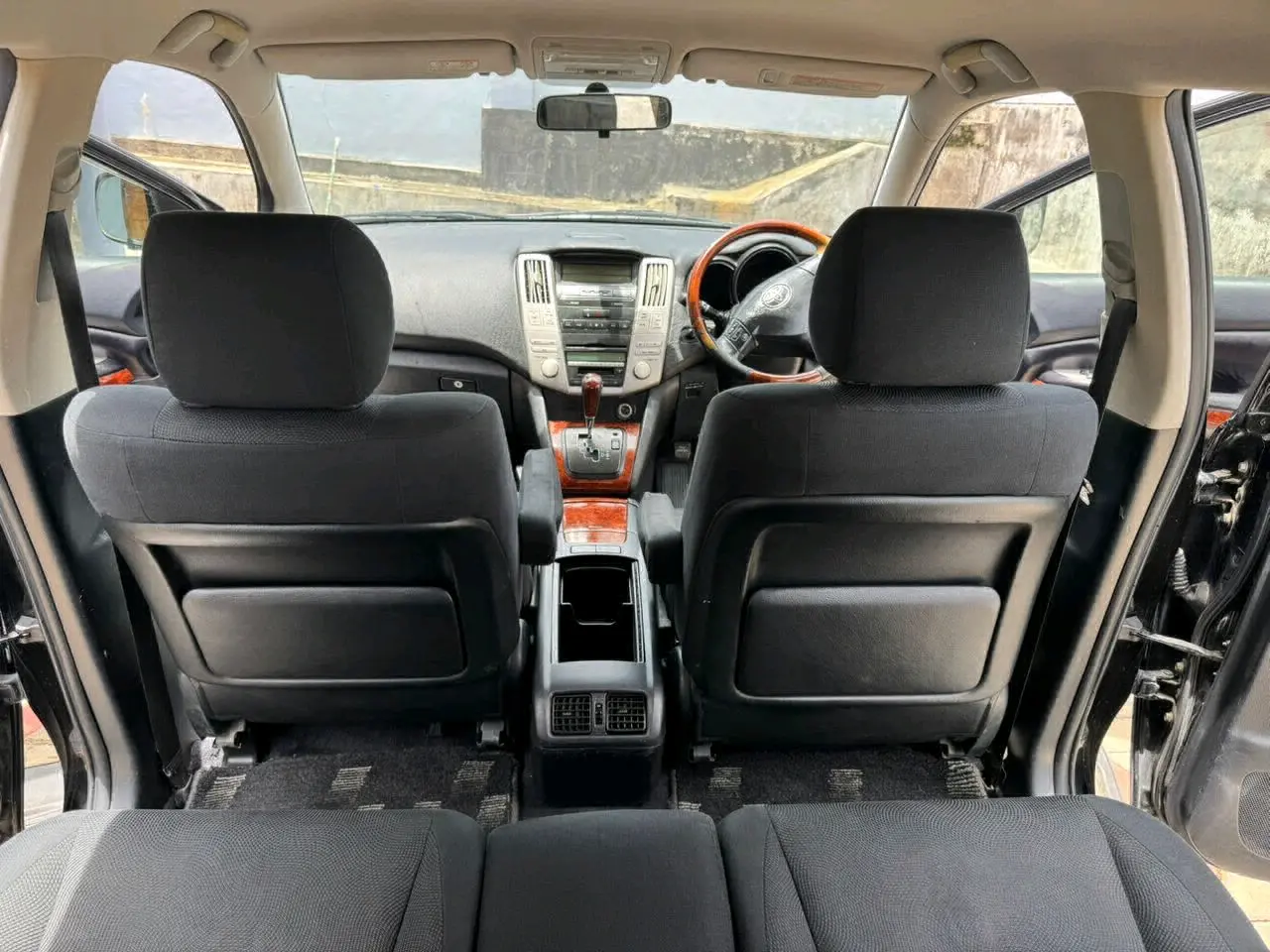 Toyota Harrier 2005 Black, Full Options thumbnail 7