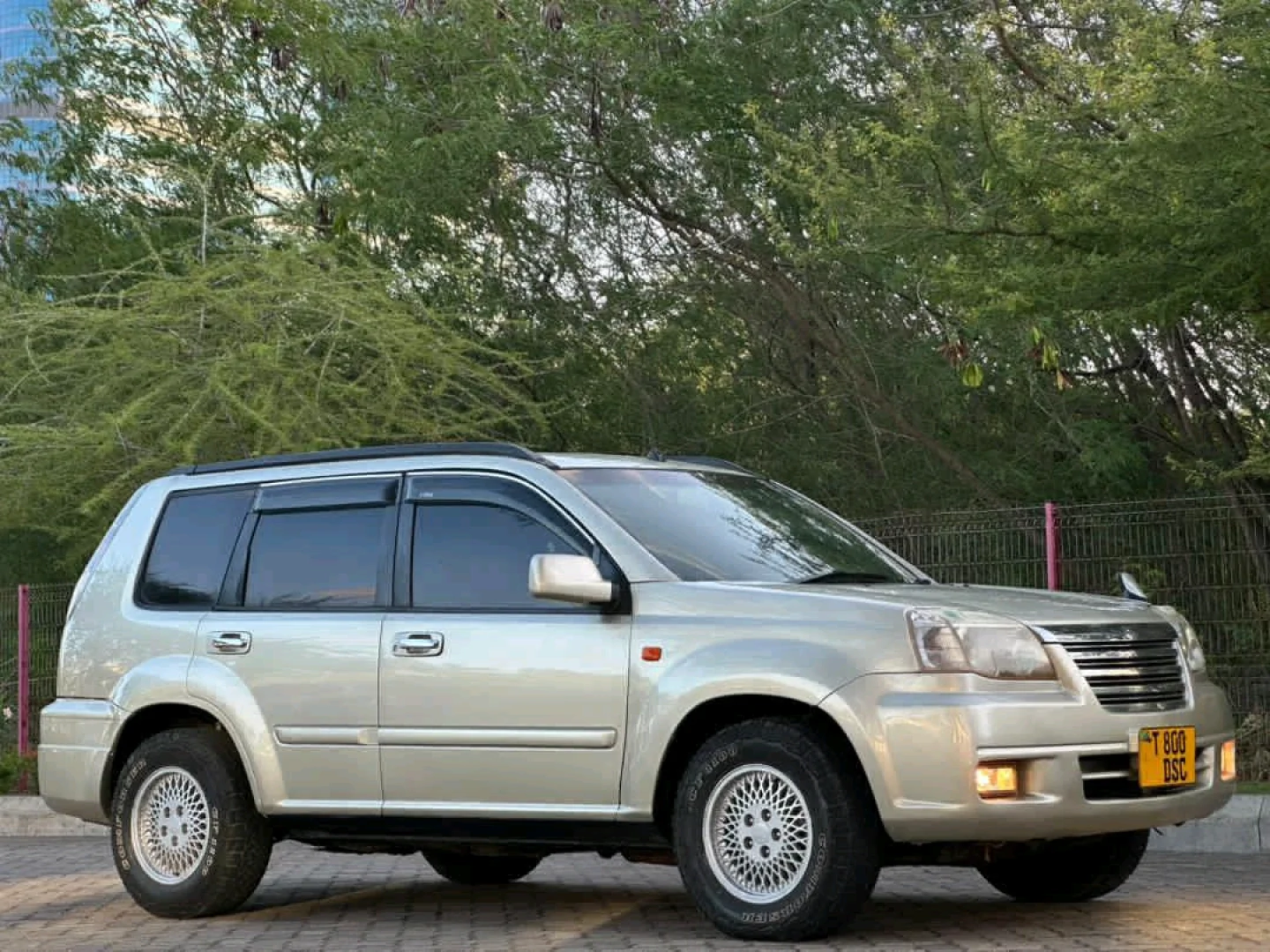 Used 2005 Nissan X-Trail SUV (Reg DSC) thumbnail 3