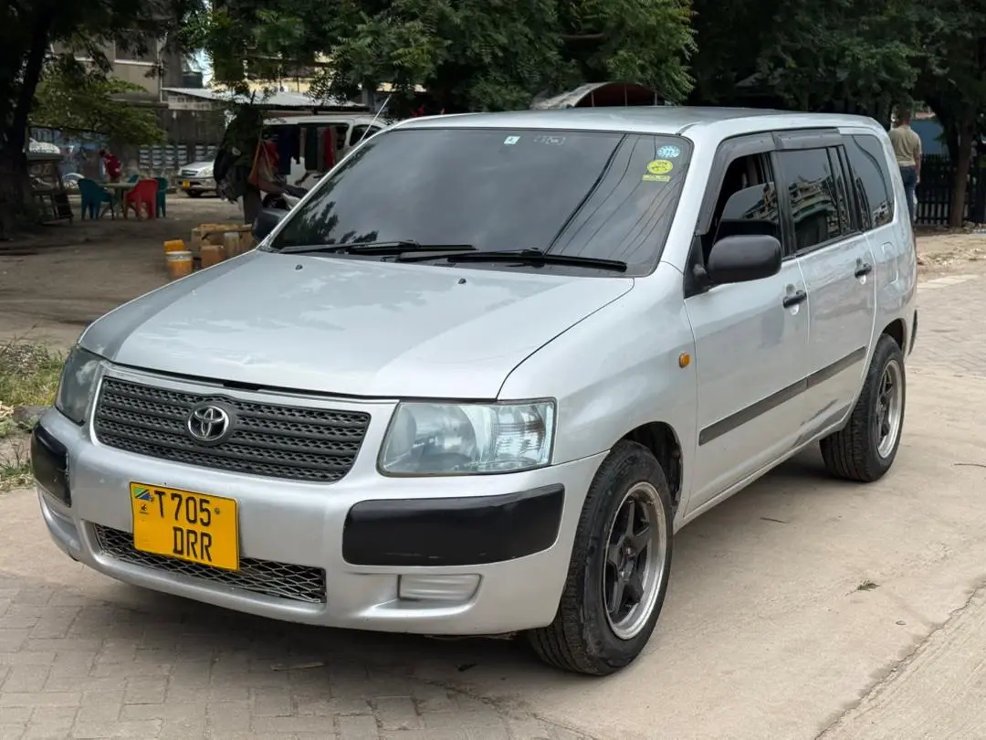 Toyota Probox DRR thumbnail 3