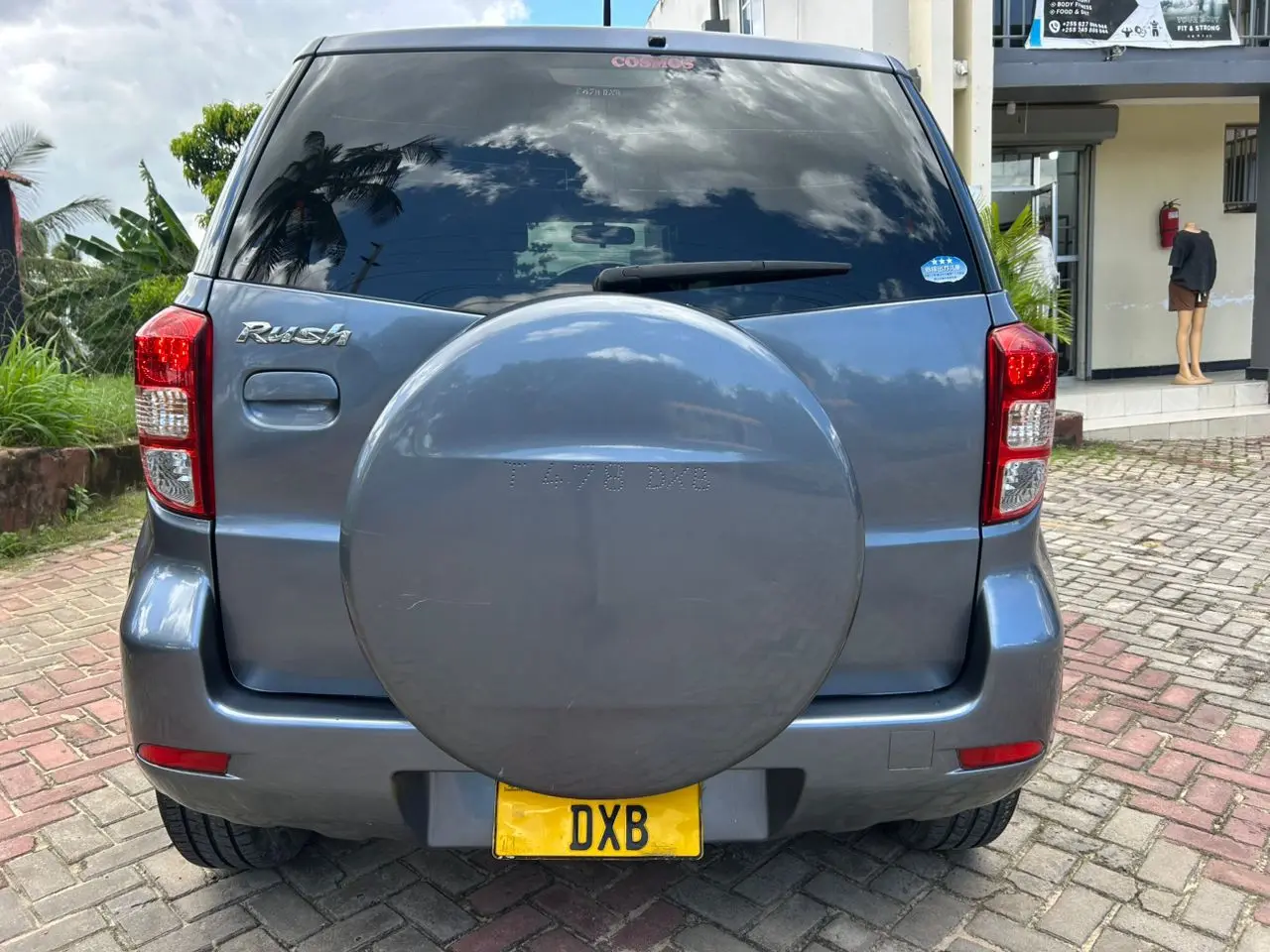 Toyota Rush (Maini ya Ngisi) thumbnail 4