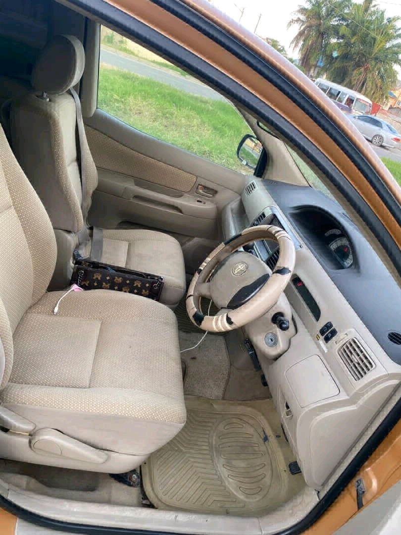 Toyota Raum Automatic 1490cc thumbnail 6