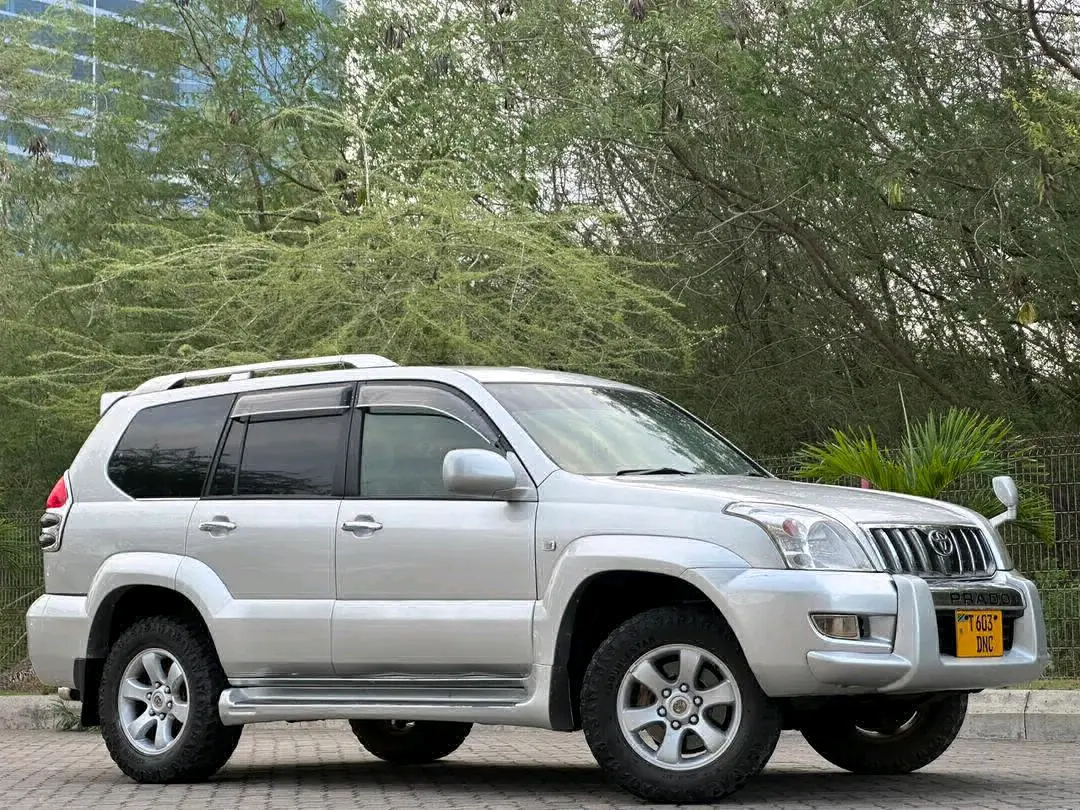 Toyota Land Cruiser Prado 120 (2005) - 2690cc thumbnail 2