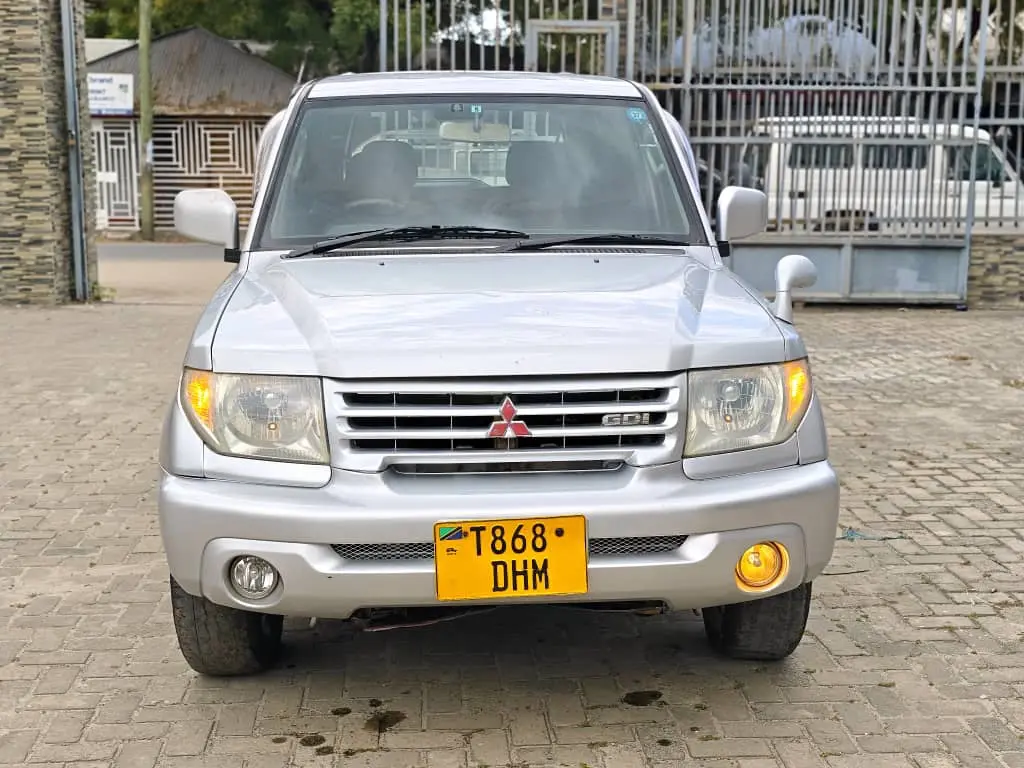 Mitsubishi Pajero iO GDI
