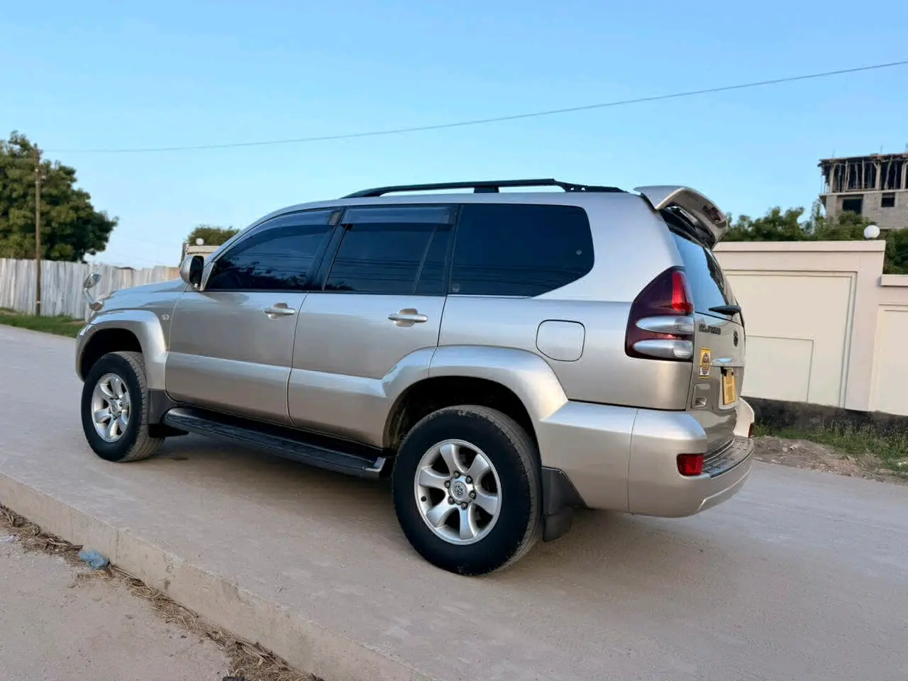 Toyota Prado Diamond Edition 2007 (T 259 DUX) thumbnail 5