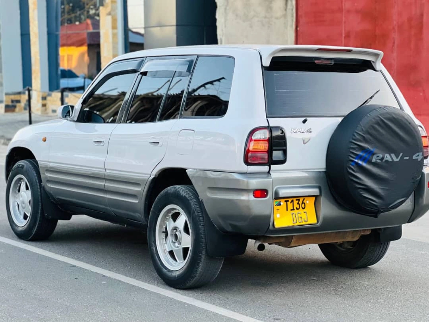 Toyota RAV4 Old Model 2001 Automatic thumbnail 6
