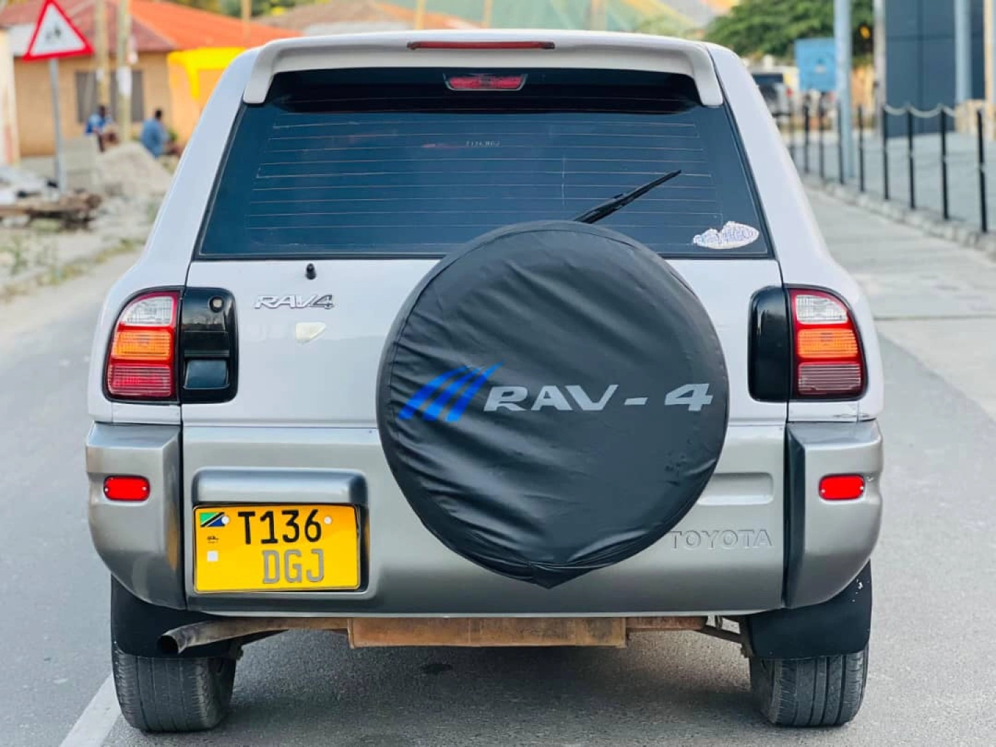Toyota RAV4 Old Model 2001 Automatic thumbnail 9