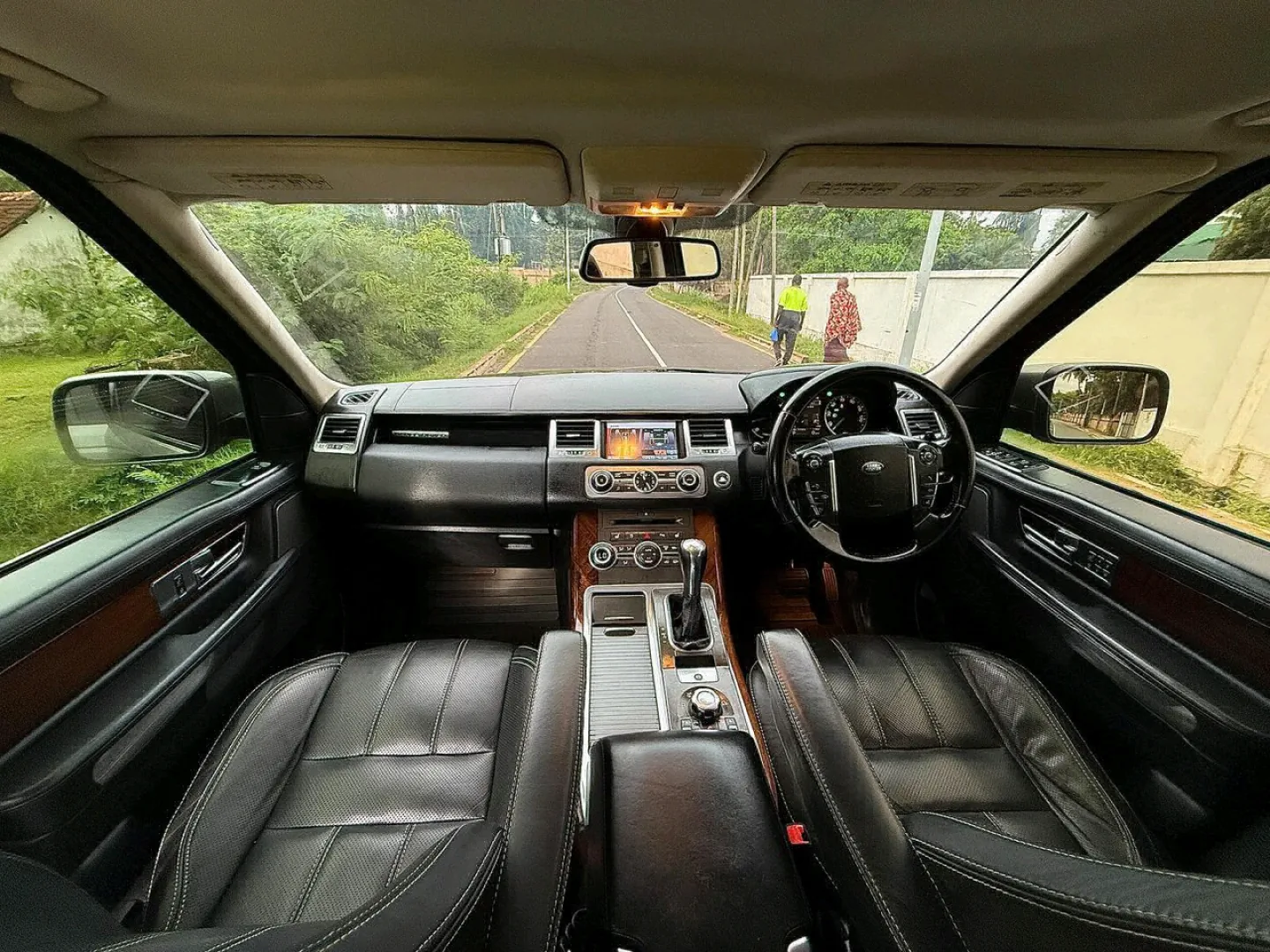 Range Rover Sport 2010 SUV thumbnail 7
