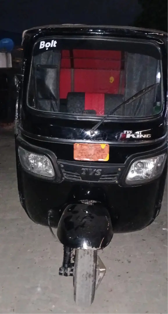 TVS King Bajaj kwa Mauzo, Namba C thumbnail 4