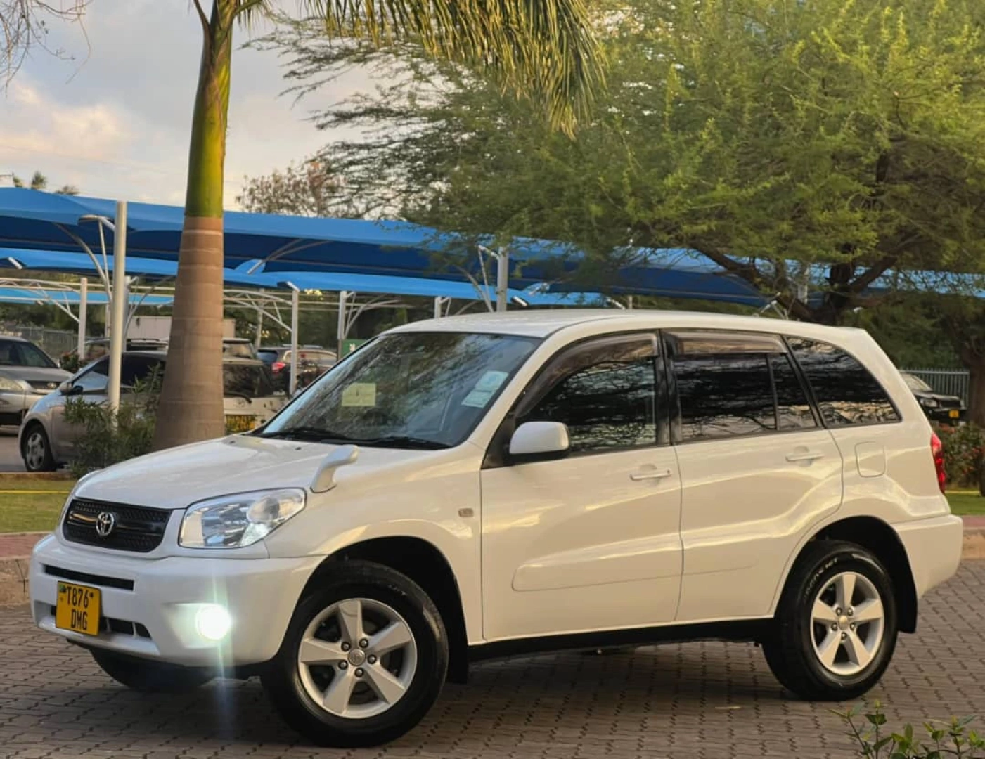 Toyota RAV4 2005 Model 1780cc thumbnail 3