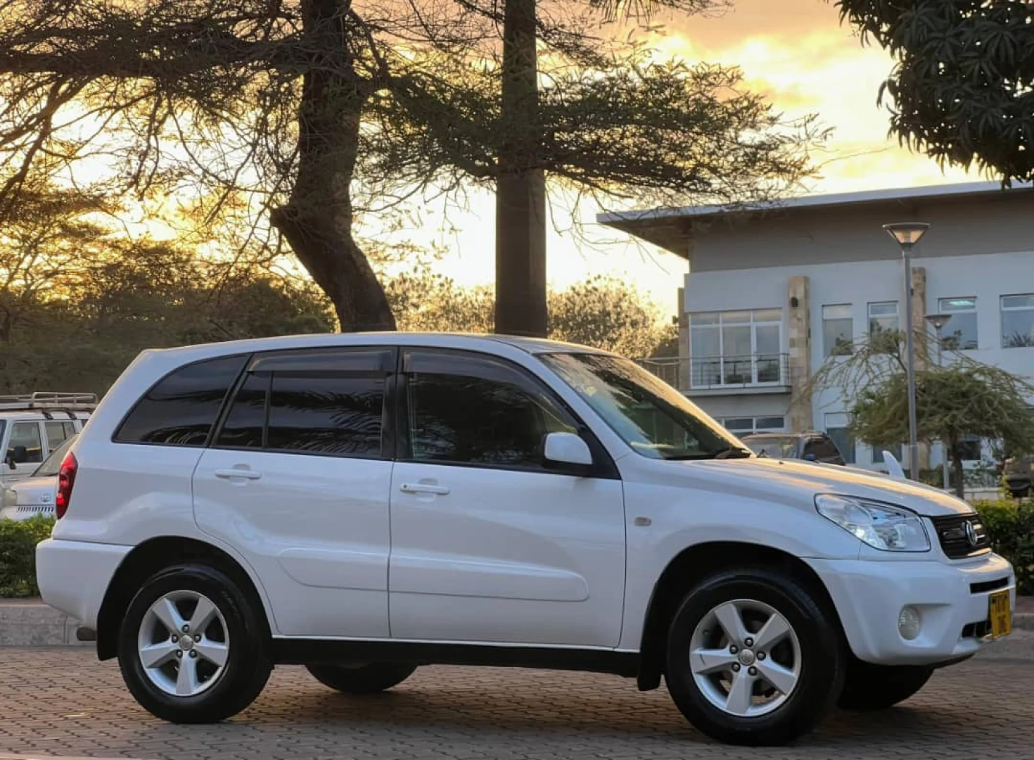 Toyota RAV4 2005 Model 1780cc thumbnail 4
