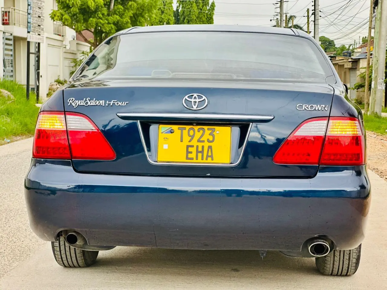 Toyota Crown Royal Saloon 2005 thumbnail 6