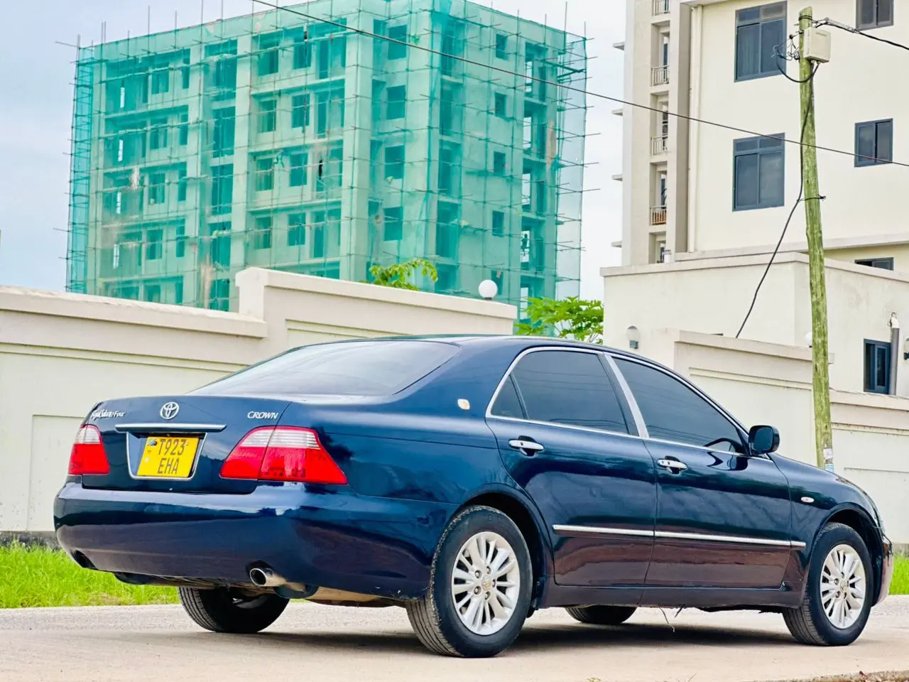 Toyota Crown Royal Saloon 2005 thumbnail 7