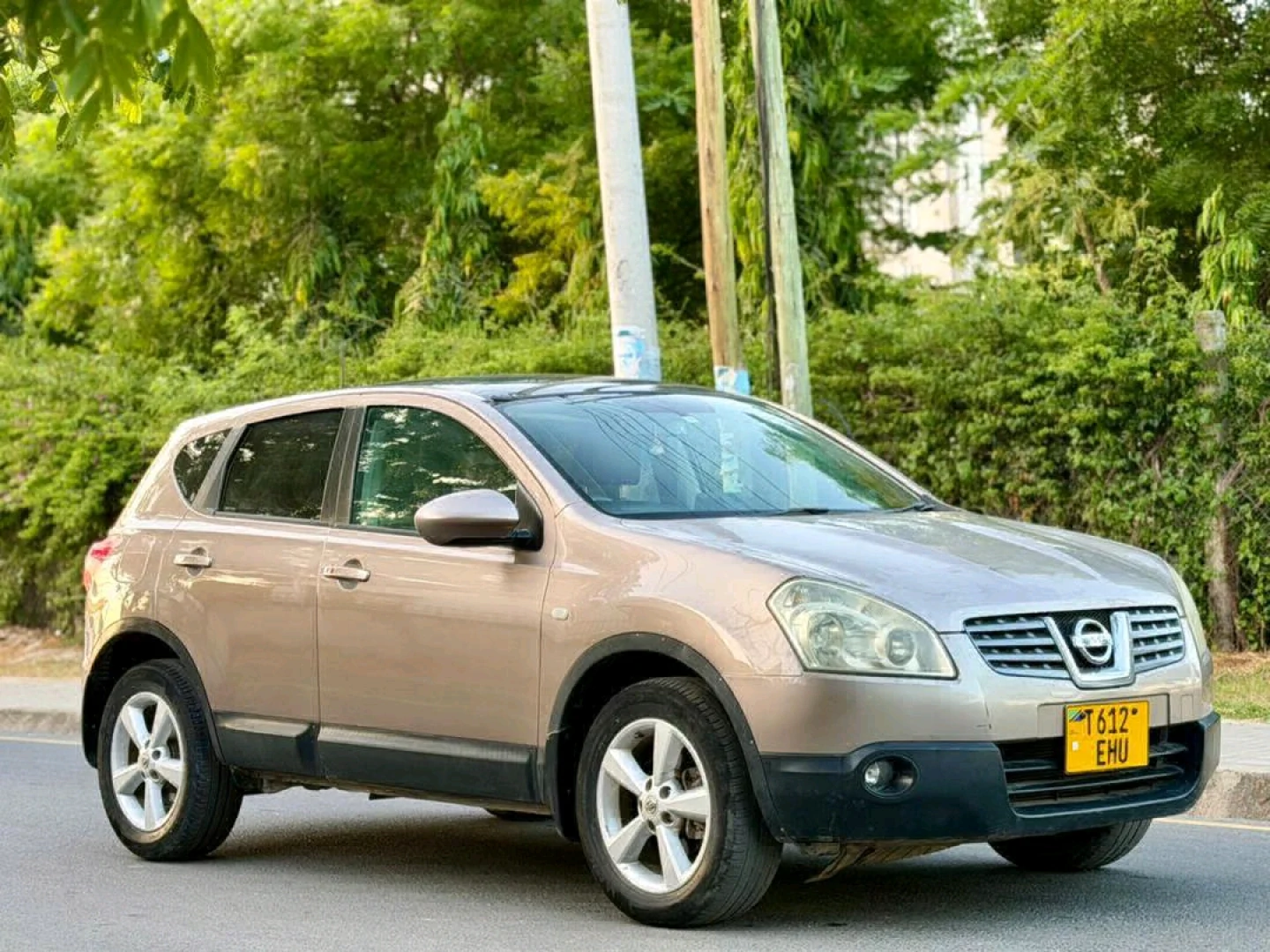 Nissan Dualis 2009 Gold (1990cc) - Exchange Allowed thumbnail 2