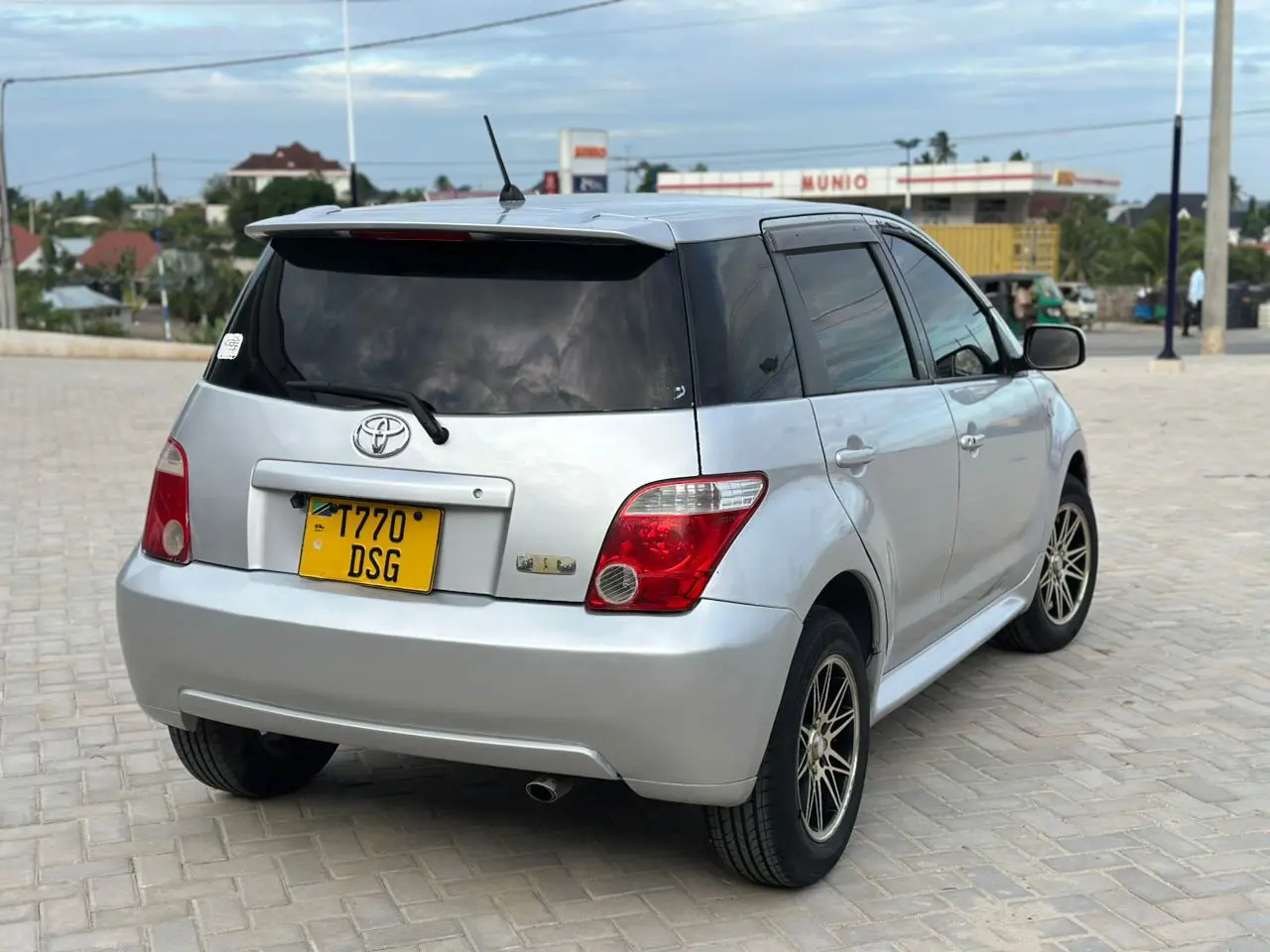 Toyota Ist 2006 DSG thumbnail 2