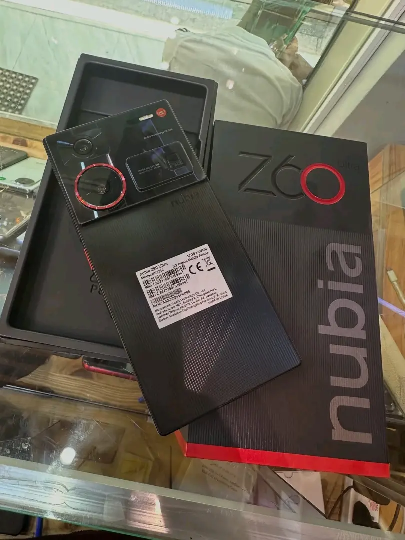 New ZTE Z60 Ultra 256GB/16GB Smartphone